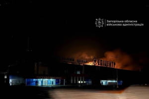 рф вдарили по Епіцентру на Запоріжжі
