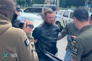 Коригував атаки ворога по Рівненщині та готувався до замовних убивств: СБУ затримала чергового агента рф