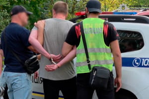 Киянина арештували за систематичне сексуальне насильство над 8-річним хлопчиком