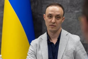 "Нічого, крім пустих заяв": Стерненко звинуватив у бездіяльності уповноваженого президента із санкцій Власюка 