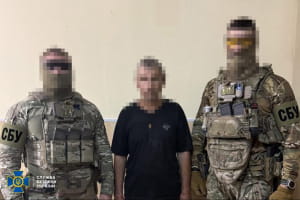 Наводил управляемые авиабомбы и ударные дроны врага на Славянском направлении: СБУ разоблачила агента рф