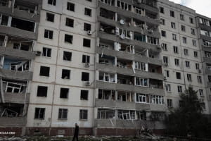 Российские войска нанесли удар пятью УАБ по городу Сумы: есть пострадавшие, повреждены жилые дома и инфраструктура
