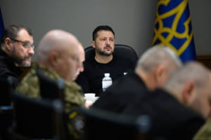 Украина должна получить возможность зеркально отвечать на удары России &ndash; Зеленский