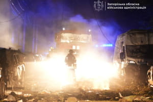 "росія подякувала за зняття санкцій на експорт дизелю, скинувши п'ять КАБів на житлові будинки у Запоріжжі" &ndash; Зеленський
