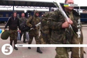 До Сум повернулися 70 бійців реактивного артилерійського полку