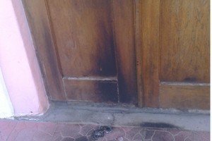 У Тернопільській області невідомі підпалили двері військкомату