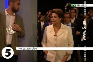 Президент Бразилії погоджується з вимогами протестувальників, які виступили проти корупції в країні