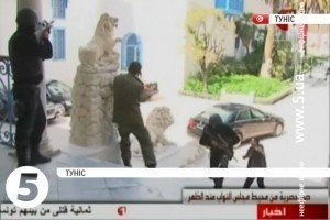У Тунісі вночі вшанували пам’ять загиблих від теракту в музеї