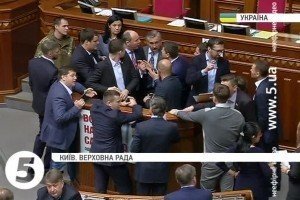 Як депутати ухвалювали законопроект про акціонерне товариство