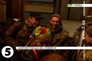 До Кривого Рогу повернулися військовослужбовці 17-ї окремої танкової бригади