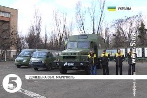 Донецька міліція отримала броньований "КрАЗ" та два мікроавтобуси для вивезення поранених з поля бою