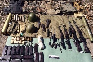 В Артемівську затримали псевдоволонтерів з арсеналом зброї