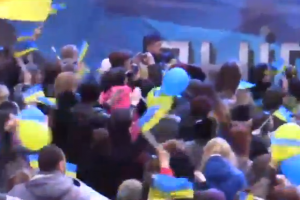 В Дніпропетровську почався мітинг "на захист єдності України"