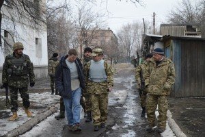 На Луганщині дипломати США персонально пересвідчились у порушенні бойовиками Мінських угод