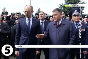 Кабмін презентував пакет законопроектів щодо переходу від радянської міліції до європейської поліції