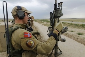 Норвегія призупиняє військову співпрацю з Росією