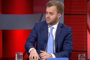 Цікаво подивитися, як закон про заборону нацистської і комуністичної ідеології запрацює на прикладі ВР – нардеп