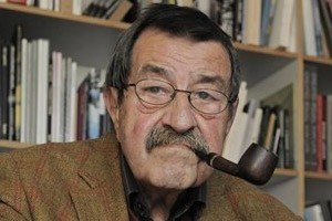 Пішов з життя німецький письменник Гюнтер Грасс