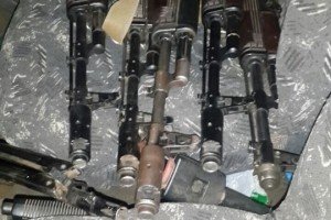 В районі Мар'їнки виявили одразу декілька схованок бойовиків зі зброєю