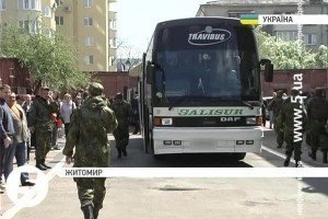 В зону АТО вирушила сотня правоохоронців Житомирщини