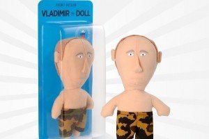 У РФ запустили пошиття ляльки Путіна