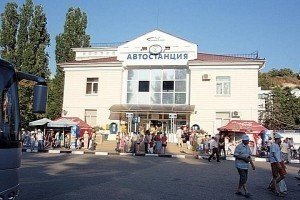 З 15 травня виїхати автобусом з окупованого Севастополя можна буде лише по паспорту
