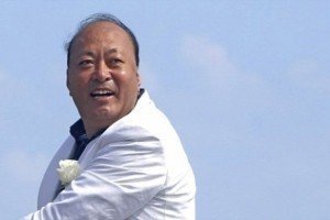 Китайський бізнесмен подарував паризькі канікули 6,5 тис. своїх працівників