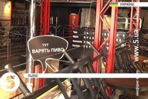 Кількість людей, що отруїлися у львівському ресторані, зросла до 55