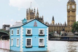 Airbnb пропонує для оренди плавучий будинок у Лондоні