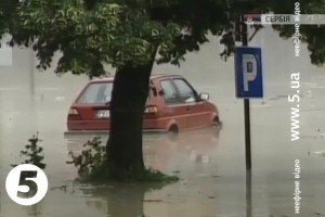 Сербія потерпає від сильних повеней 