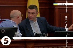 Київрада має намір відновити районні ради у десятьох районах столиці