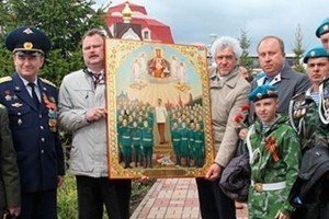 У Бєлгородській області РФ моляться на ікону із зображенням Сталіна