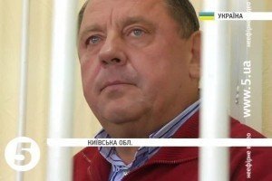 Генпрокуратура завершила досудове розслідування щодо екс-ректора Мельника у справі про хабарництво