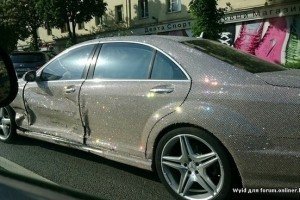 У Мінську в авто зі стразами затримали директора російського космодрому 