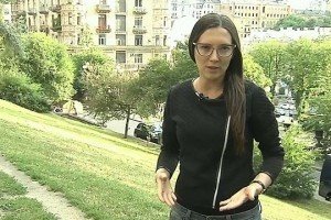СБУ: журналістка "Первого канала" РФ депортована з України із забороною в'їзду на три роки 
