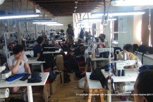 В Одесі викрили цехи, де підпільно шили одяг та незаконно утримували мігрантів із В'єтнаму