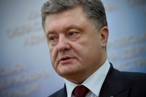 Порошенко доручив розслідувати інформацію про постачання в КНДР ракетних двигунів