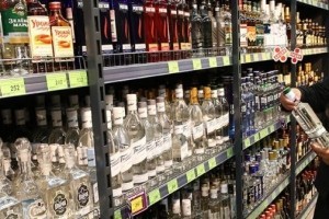 У Росії можуть заборонити продавати алкоголь на вихідних