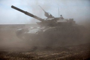 Штаб АТО: Окупанти обстріляли Мар'їнку з 82-мм мінометів і танку