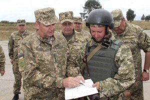 Муженко підтвердив, що Росія будує військову базу на кордоні з Україною