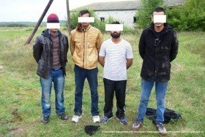 За чотири місяці українські прикордонники затримали більше тисячі нелегальних мігрантів