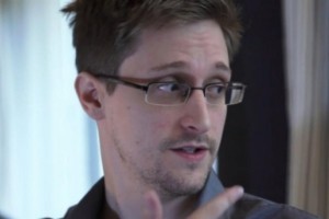 Сноуден отримав посвідку на проживання у Росії
