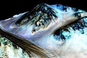 У NASA довели наявність потоків рідкої води на Марсі