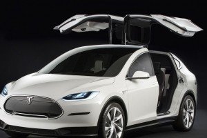 Тестова поїздка відбулася: Tesla Model X проїхалася підземним тунелем Ілона Маска – відео