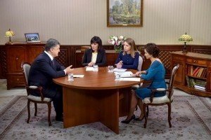 Обама розпорядився передати Україні нові зразки оборонного озброєння – Порошенко