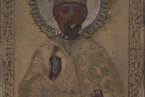 Пенсіонерка намагалася вивезти до Росії старовинну ікону