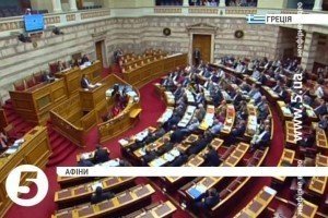 Греція ухвалила пакет реформ для отримання нового траншу фінансової допомоги