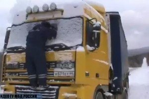 У Москві на акції солідарності з далекобійниками затримали 12 осіб