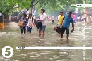 В Індії вже місяць тривають зливи: понад 200 тис. людей залишилися без домівок