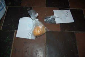 СБУ затримала співробітника Чернігівського СІЗО, який за гроші передавав ув'язненим наркотики